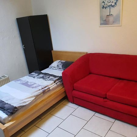 Roter Backstein Apartment 1 Майнц Екстериор снимка