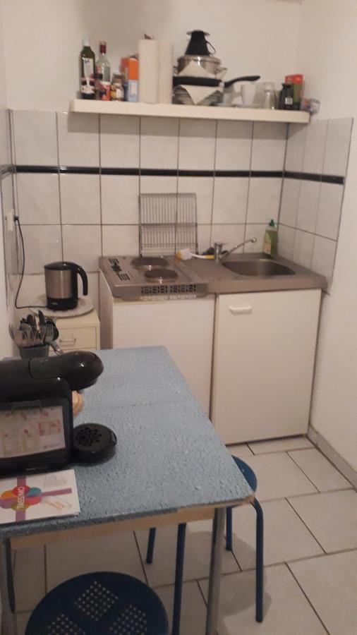 Roter Backstein Apartment 1 Майнц Екстериор снимка